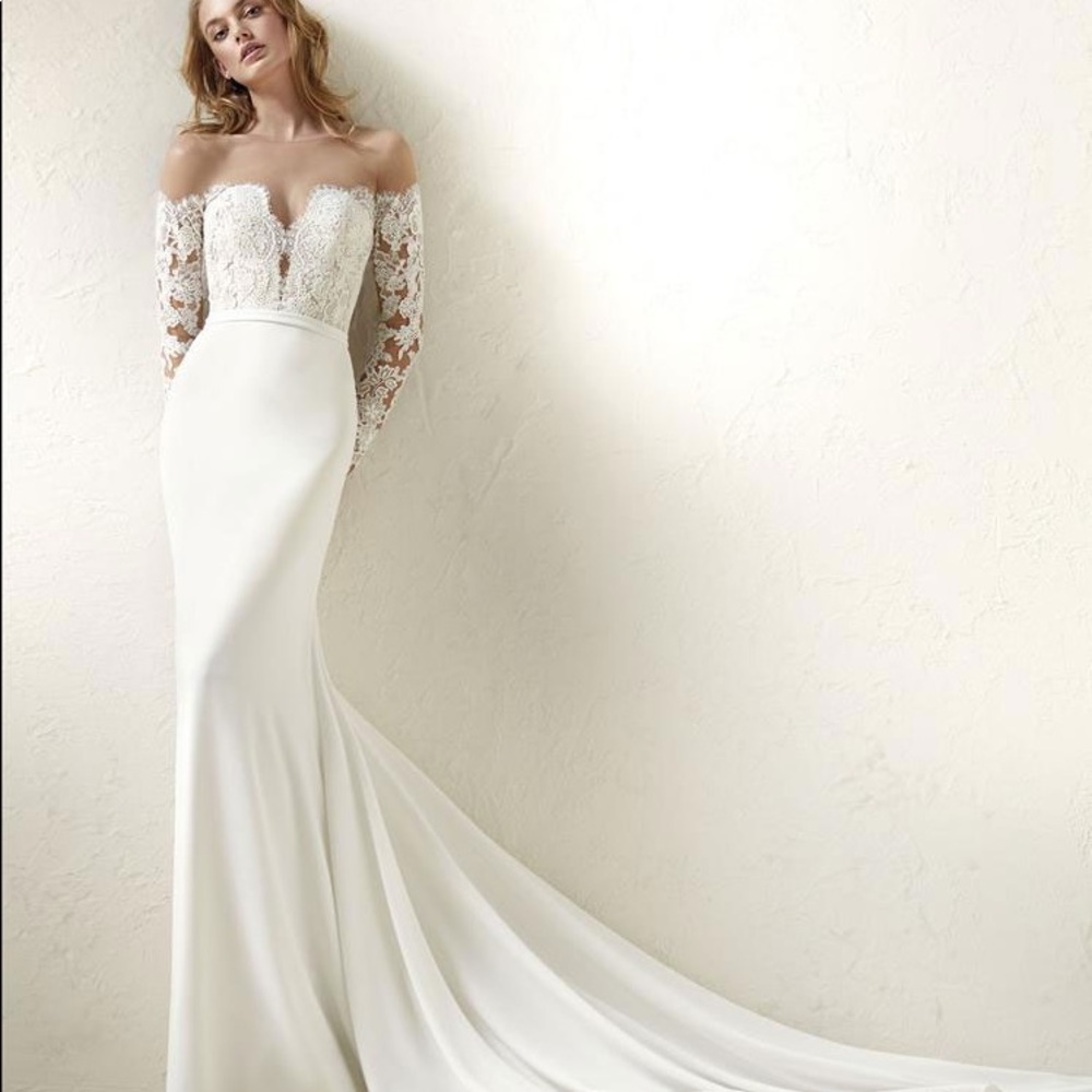 Pronovias Dracma Wedding Gown Dress